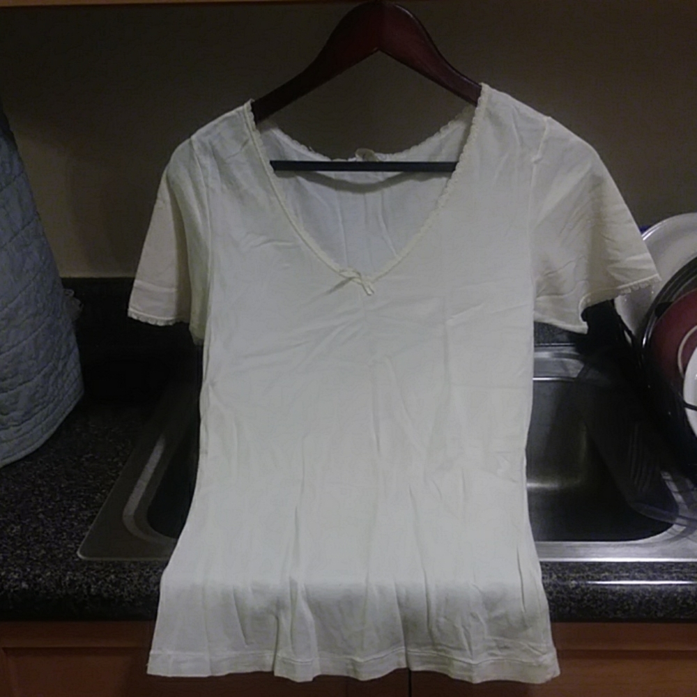 Soft comfy cream camisole vintage